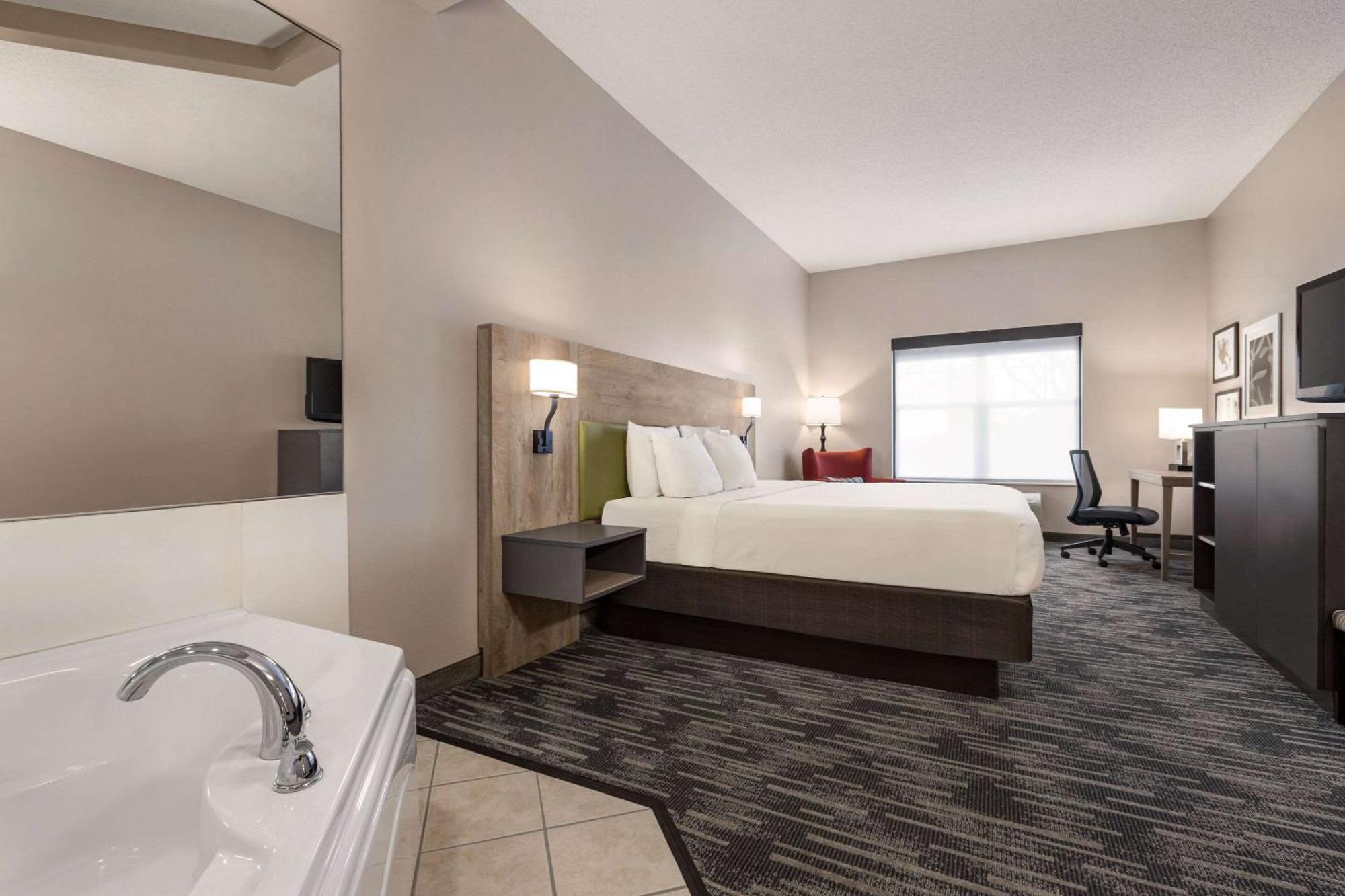 Country Inn & Suites By Radisson, St Cloud East, Mn Saint Cloud Ngoại thất bức ảnh