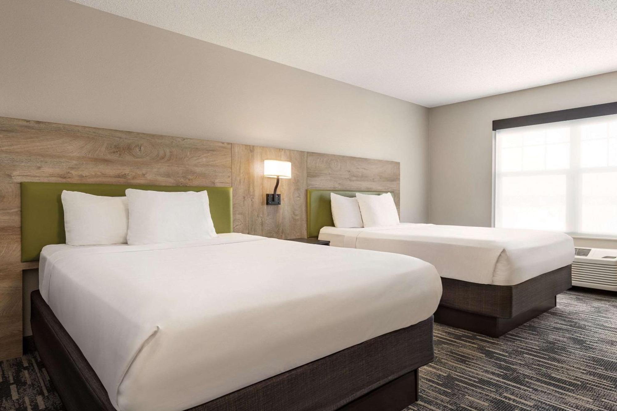 Country Inn & Suites By Radisson, St Cloud East, Mn Saint Cloud Ngoại thất bức ảnh